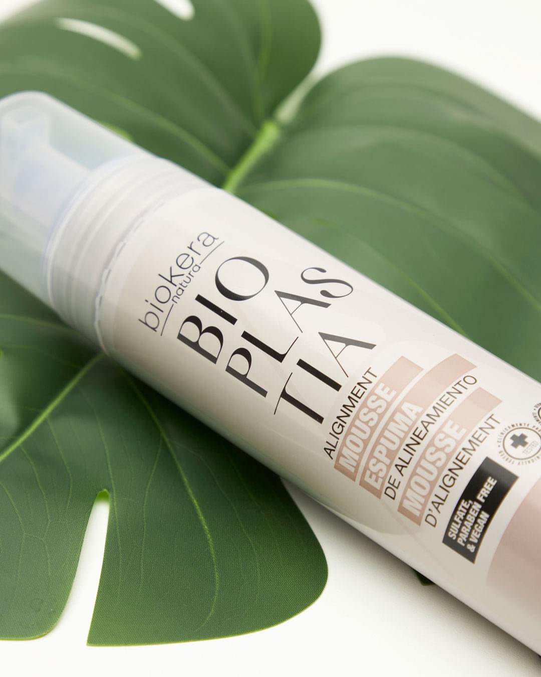 Salerm Bioplastia péče na vlasy proti krepatění