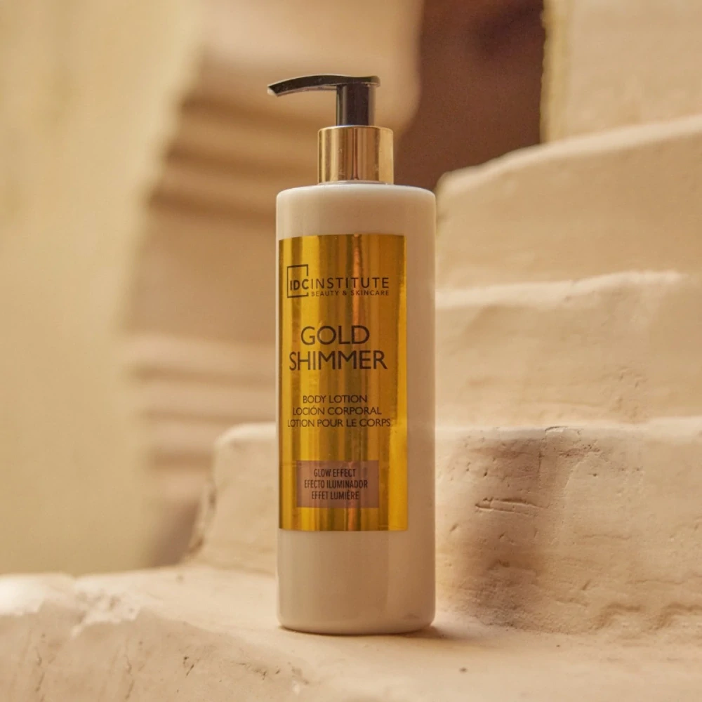 IDC Gold Shimmer rozjasňující tělové mléko se zlatým třpytem 400 ml