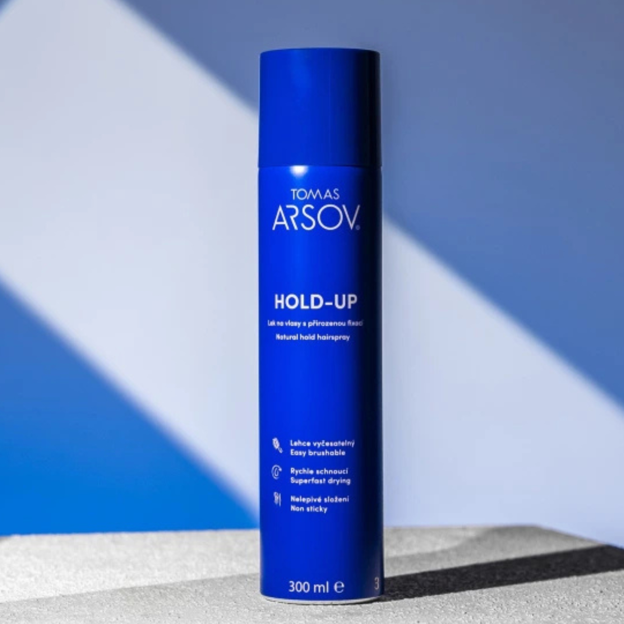 Tomas Arsov HOLD-UP lehký lak na vlasy 300 ml