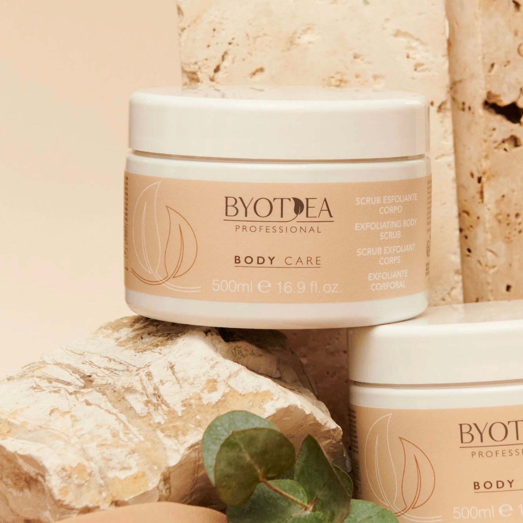 Byotea Body Professional exfoliační tělový scrub 500 ml