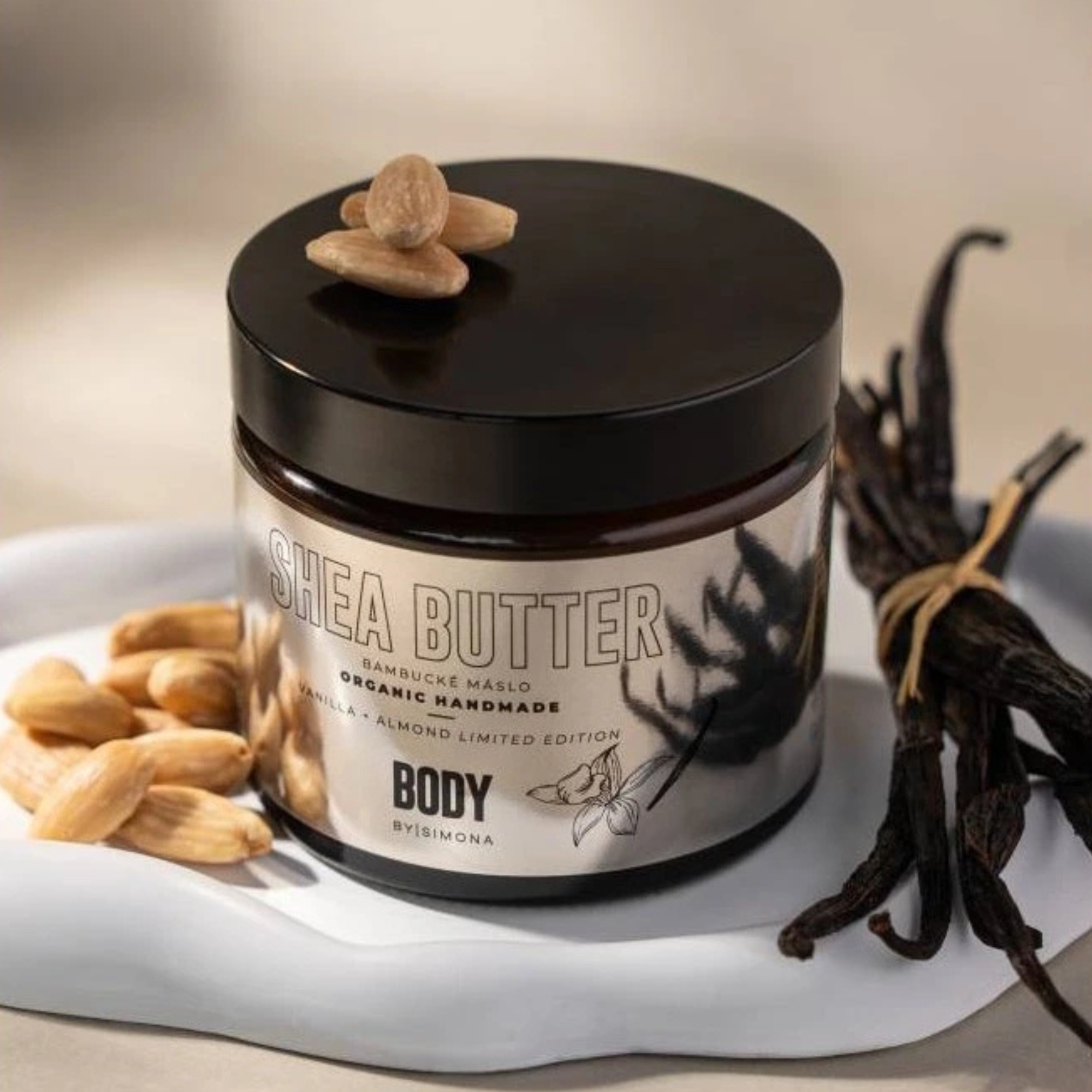 Body by Simona Vanilla & Almond bambucké máslo pro hydrataci 250 ml
