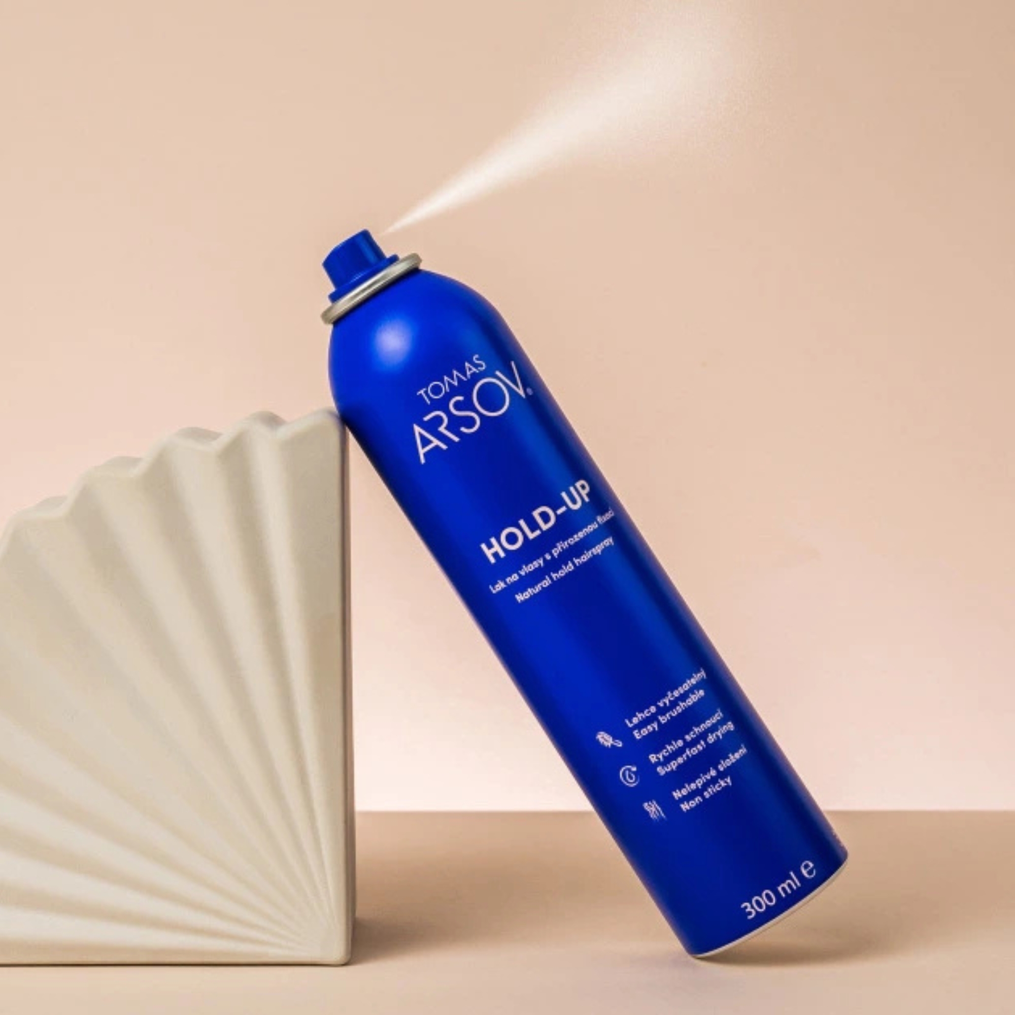 Tomas Arsov HOLD-UP lehký lak na vlasy 300 ml