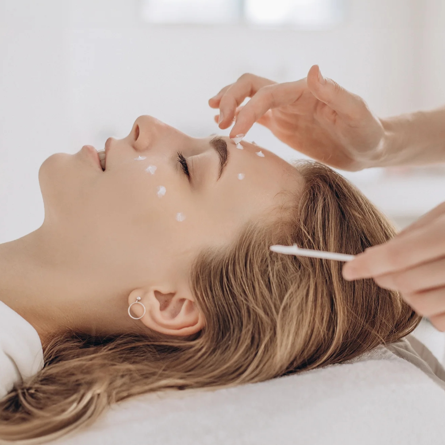 Byotea Professional anti age pleťová emulze s liftingovým efektem 300 ml