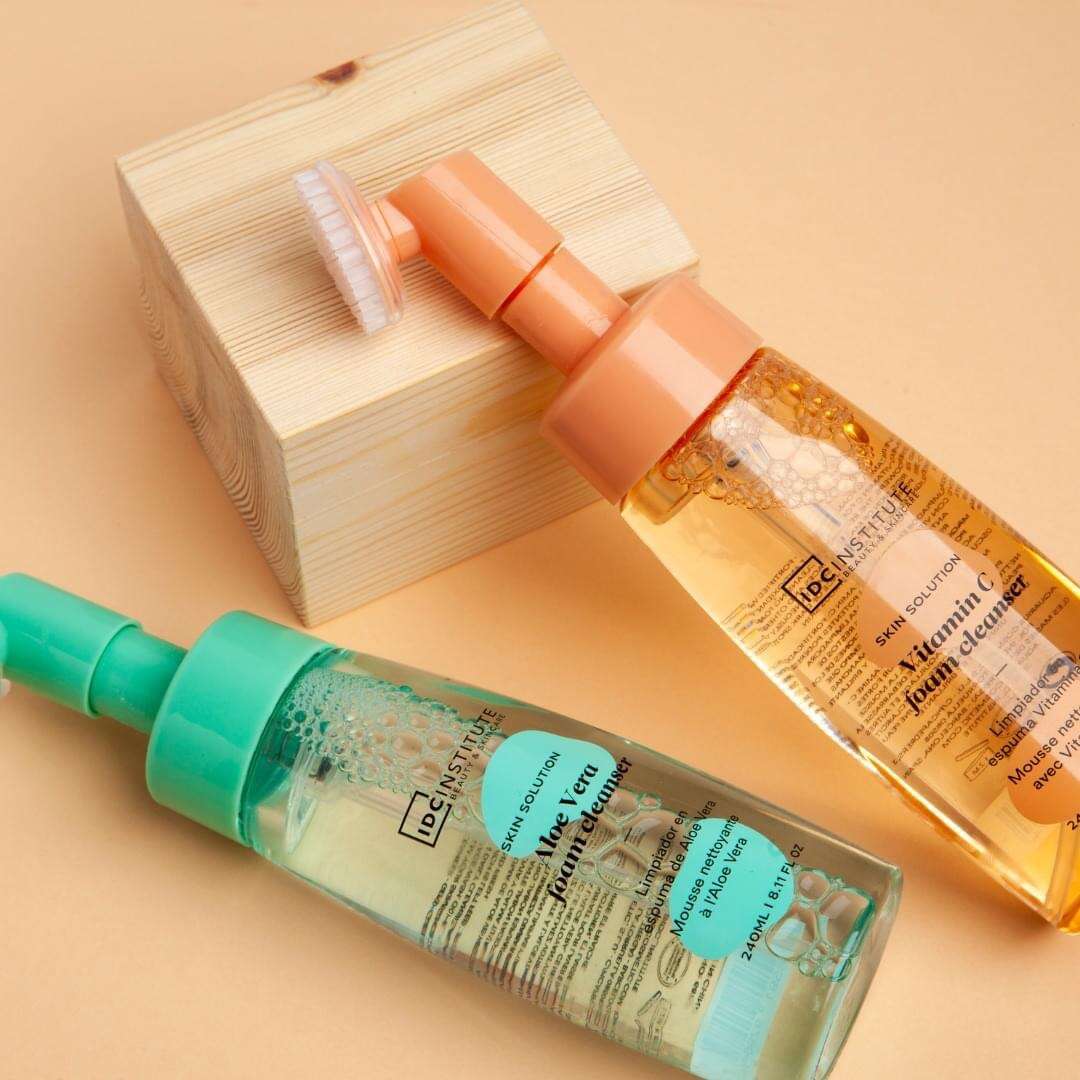 IDC Skin Solution pleťová čistící pěna s aloe vera 240 ml