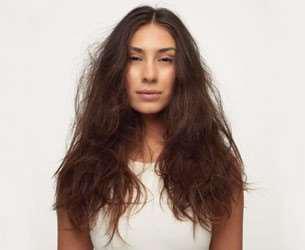 Vícevrstvé krepatění vlasů